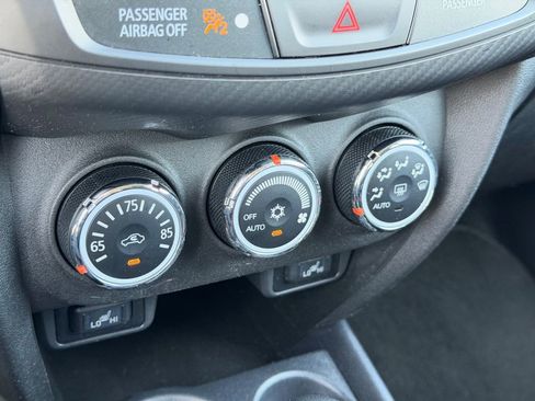 Used 2017 Mitsubishi Outlander Sport SE AWD/4WD image 30