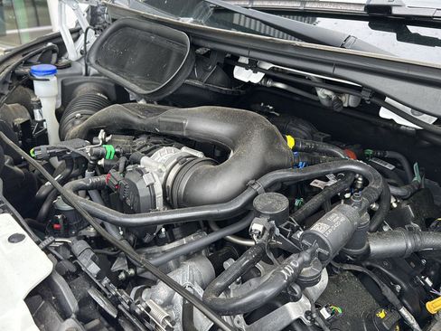 New 2024 Ford Transit 250 Low Roof w/ Load Area Protection Package image 35