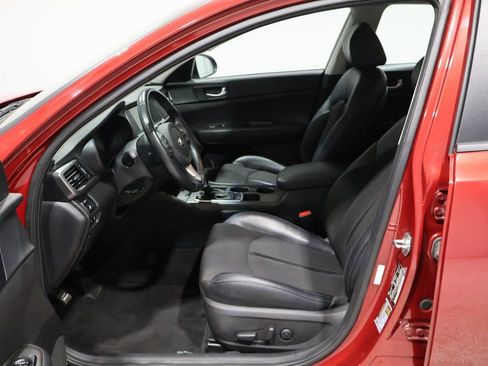 Used 2018 Kia Optima S image 11