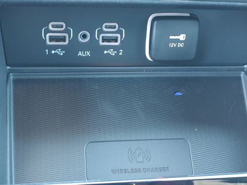 New 2025 Jeep Grand Cherokee L Altitude RWD image 18
