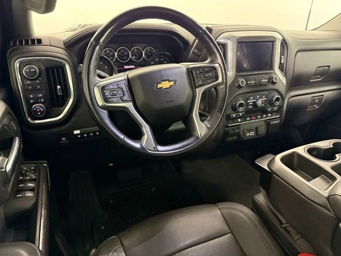 Used 2023 Chevrolet Silverado 2500 LTZ w/ Gooseneck/5TH Wheel Package AWD/4WD image 19