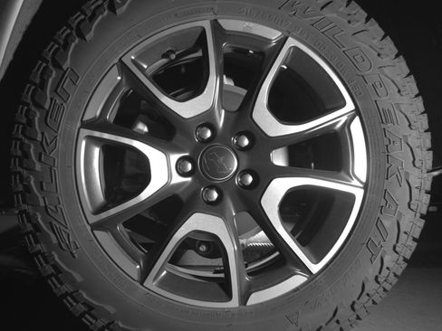 Used 2025 Jeep Compass Trailhawk AWD/4WD image 14