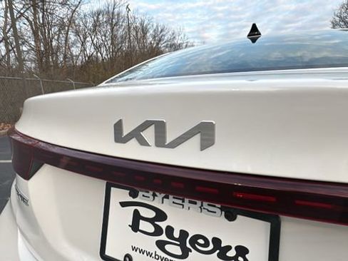 Used 2024 Kia Forte LXS image 35