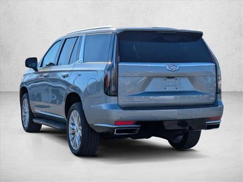 Used 2023 Cadillac Escalade Premium Luxury image 7