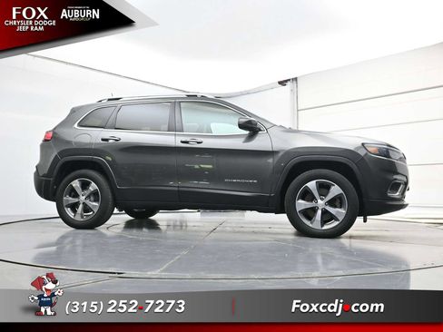 Used 2019 Jeep Cherokee Limited AWD/4WD image 26