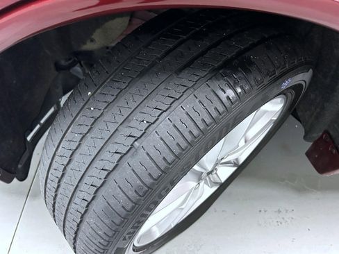 Used 2023 Dodge Durango GT image 25