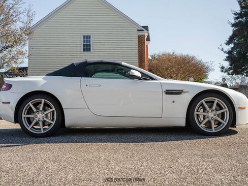 Used 2008 Aston Martin V8 Vantage Roadster image 21