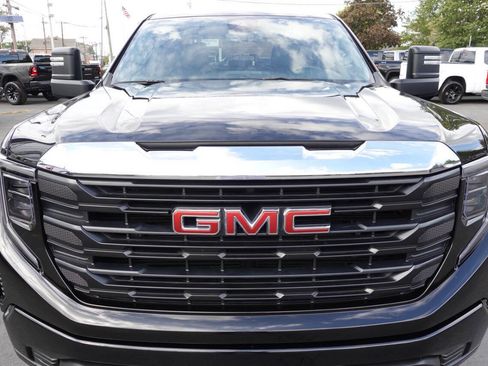 Used 2023 GMC Sierra 1500 Pro w/ Pro Value Package image 6