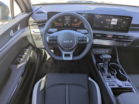New 2026 Kia K5 GT-Line image 17