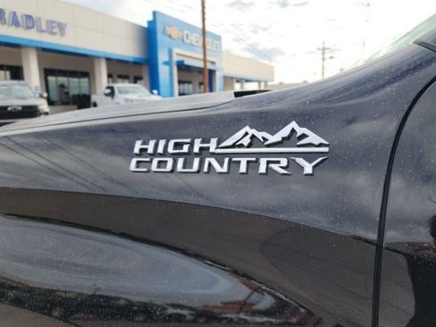 New 2026 Chevrolet Silverado 1500 High Country AWD/4WD image 12