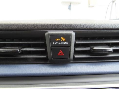 Used 2024 Nissan Versa SV image 35