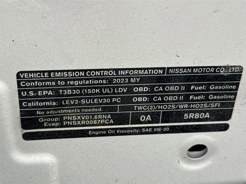 Used 2023 Nissan Versa SV image 38