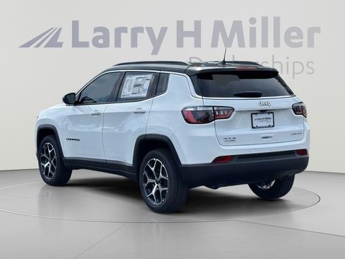 New 2026 Jeep Compass Limited AWD/4WD image 4
