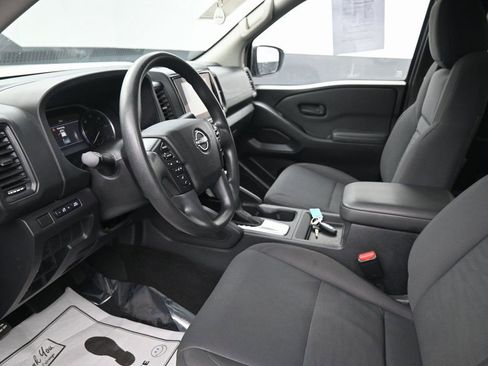 Used 2022 Nissan Frontier S image 25