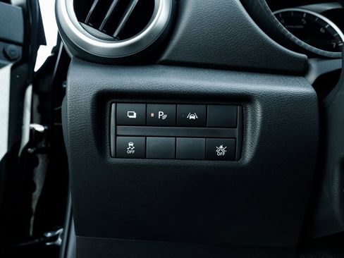 New 2025 Nissan Versa S w/ Trunk Package image 17