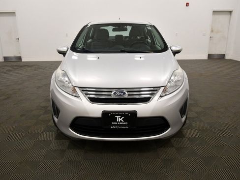Used 2013 Ford Fiesta SE image 11