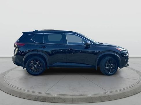Certified 2023 Nissan Rogue SV w/ SV Premium B Package AWD/4WD image 3