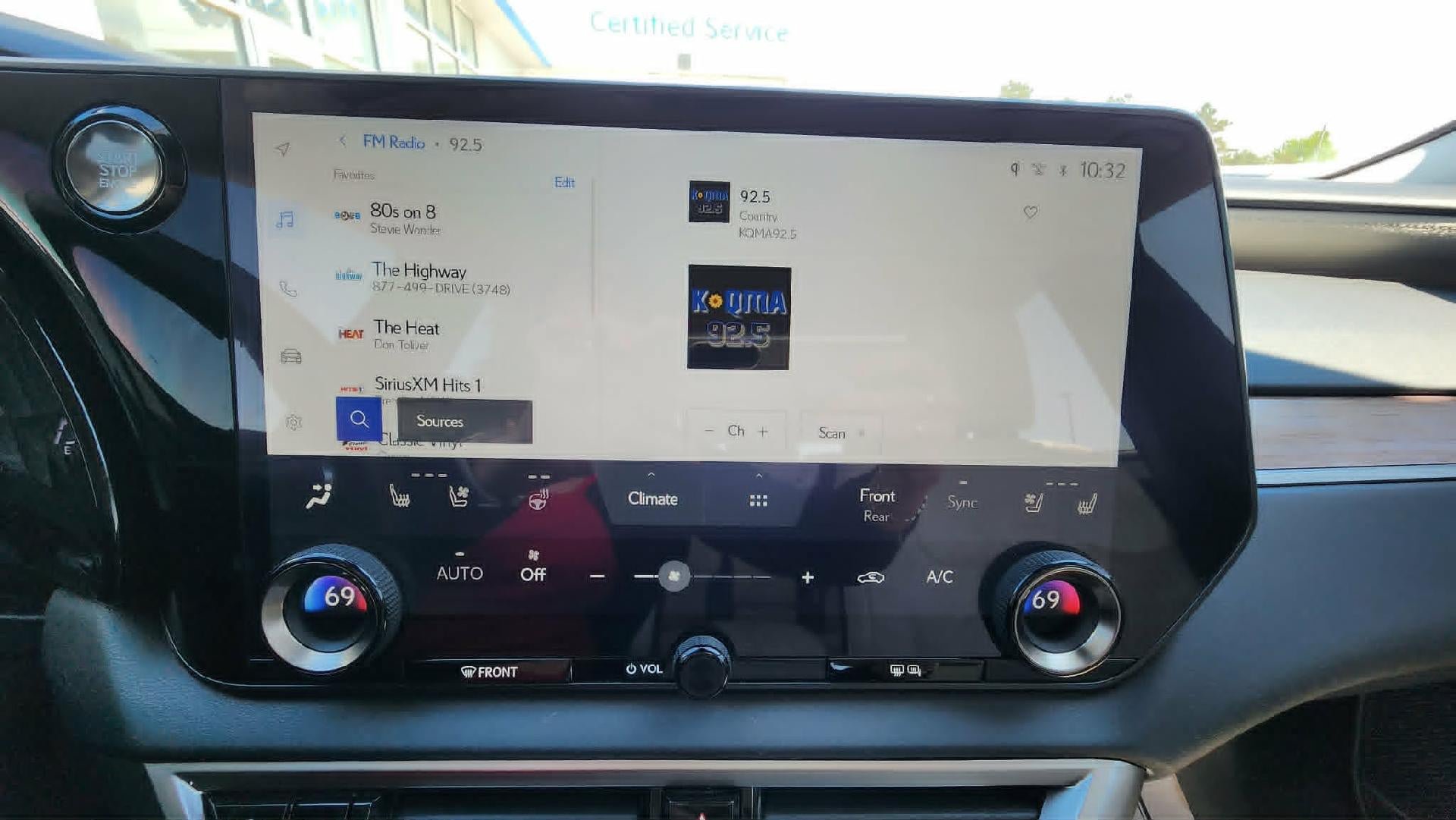 Used 2023 Lexus RX 350 AWD w/ Protection Package (P2) image 19