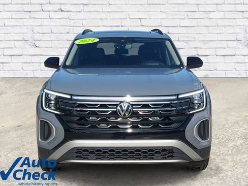 Used 2024 Volkswagen Atlas Peak Edition SEL AWD/4WD image 6