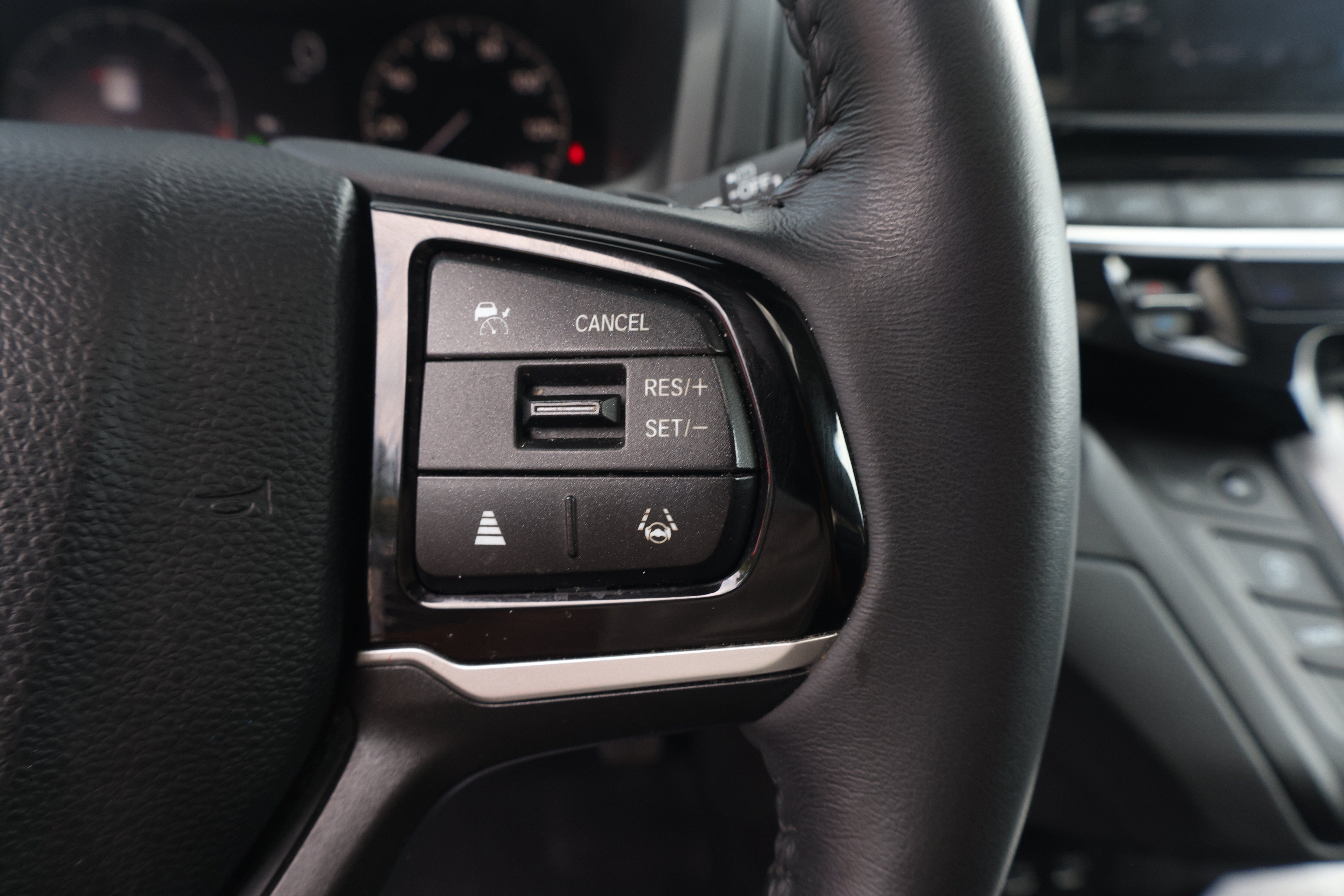 Used 2025 Honda Odyssey EX-L image 22