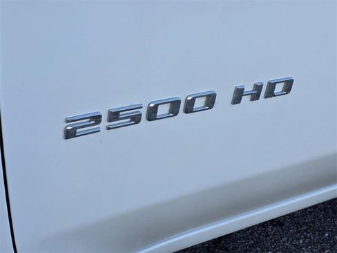 Used 2023 Chevrolet Silverado 2500 Custom w/ Custom Value Package image 29