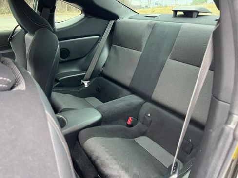 Used 2020 Toyota 86 RWD image 13