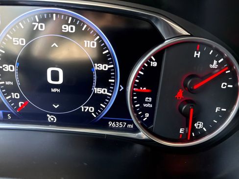 Used 2020 Chevrolet Blazer RS image 17