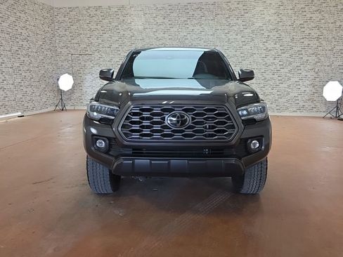 Used 2023 Toyota Tacoma TRD Sport image 2