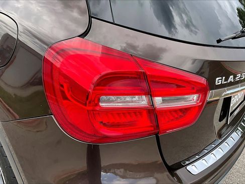 Used 2015 Mercedes-Benz GLA 250 4MATIC image 28