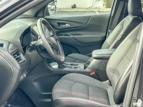 Used 2022 Chevrolet Equinox RS w/ LPO, Cargo Package FWD image 18