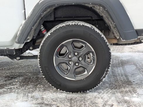 Used 2022 Jeep Gladiator Rubicon image 10