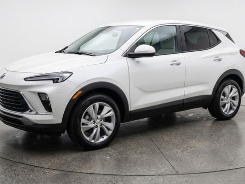 Used 2025 Buick Encore GX Preferred image 3