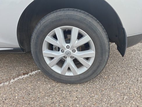 Used 2014 Nissan Murano SL w/ Navigation Package image 7