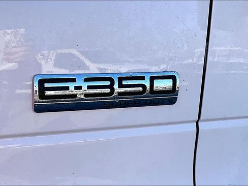 New 2026 Ford E-350 and Econoline 350 Super Duty w/ Power Equipment Group image 12