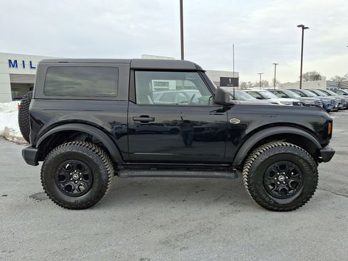 Certified 2022 Ford Bronco Wildtrak image 7