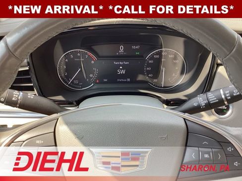 Used 2021 Cadillac XT5 Premium Luxury AWD/4WD image 11
