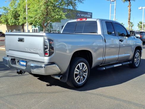 Used 2017 Toyota Tundra SR5 image 5