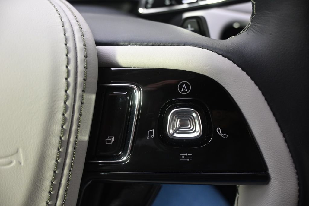New 2026 Lincoln Aviator Reserve AWD/4WD image 36