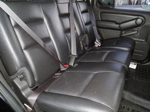 Used 2010 Ford Explorer Sport Trac Limited image 19