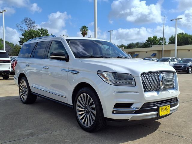 Used 2019 Lincoln Navigator Reserve AWD/4WD image 20
