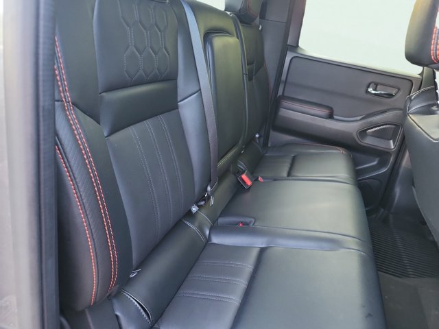 Used 2023 Nissan Frontier PRO-4X w/ Pro-4X Premium Package AWD/4WD image 15