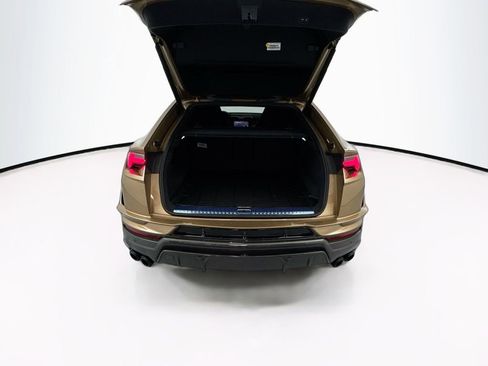 Used 2024 Lamborghini Urus Performante image 28