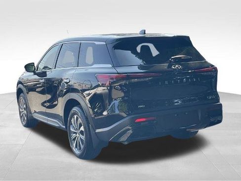 Certified 2025 INFINITI QX60 Pure AWD/4WD image 3