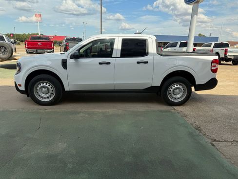 New 2025 Ford Maverick XL w/ Equipment Group 101A image 34