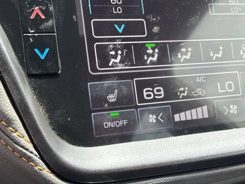 Used 2025 Subaru Outback Wilderness AWD/4WD image 24