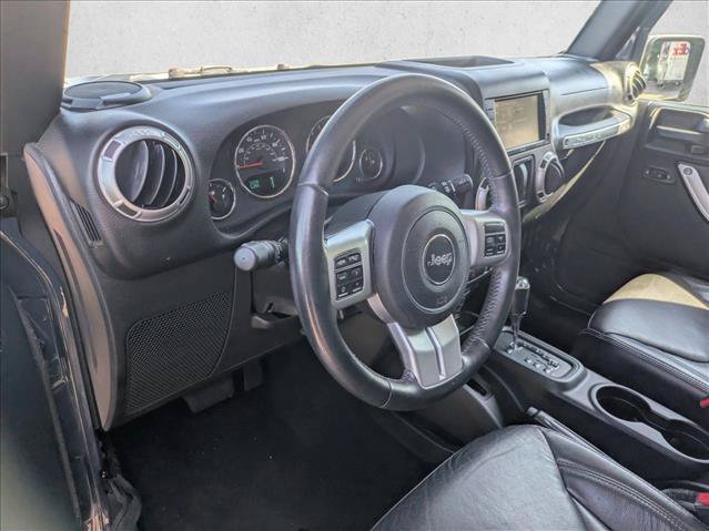 Used 2017 Jeep Wrangler Sahara w/ Quick Order Package 24E Chief AWD/4WD image 9