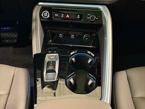 Certified 2025 Audi Q5 Premium Plus w/ Premium Plus AWD/4WD image 13