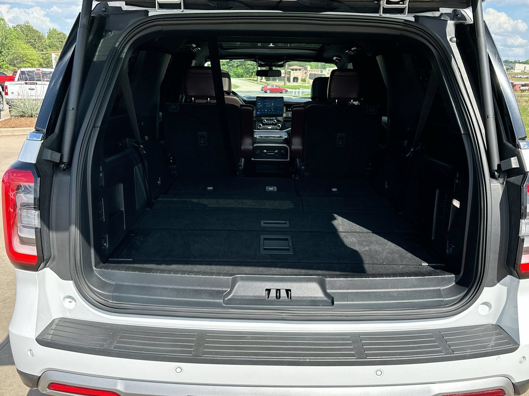 Used 2024 Ford Expedition Max Limited AWD/4WD image 25