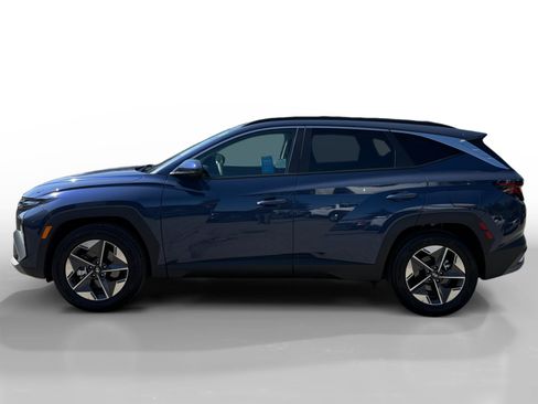 Used 2026 Hyundai Tucson SEL FWD image 2
