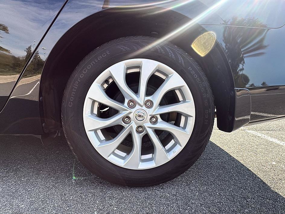 Used 2018 Nissan Sentra SV FWD image 10